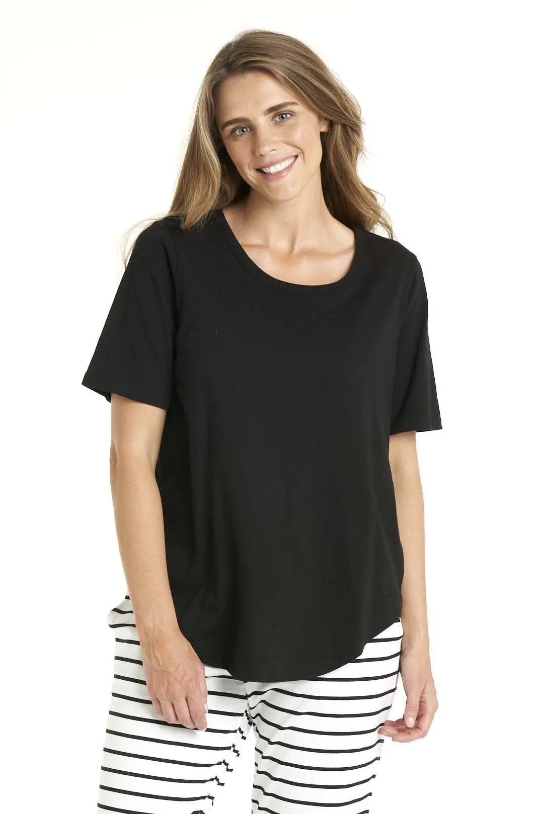 Betty Basics Ariana Tee in Black