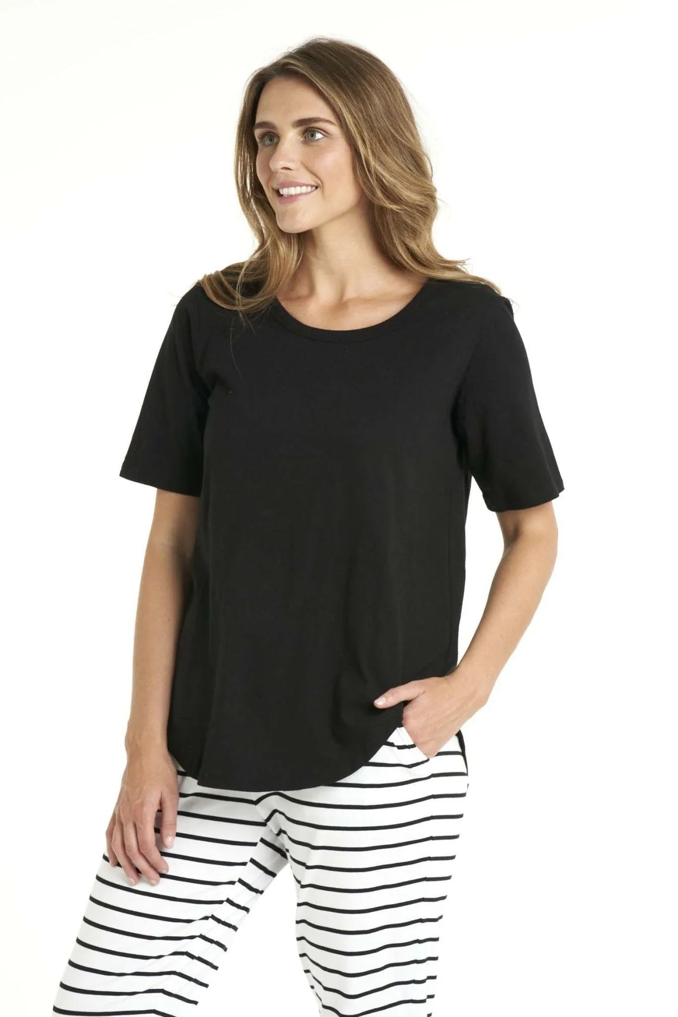 Betty Basics Ariana Tee in Black