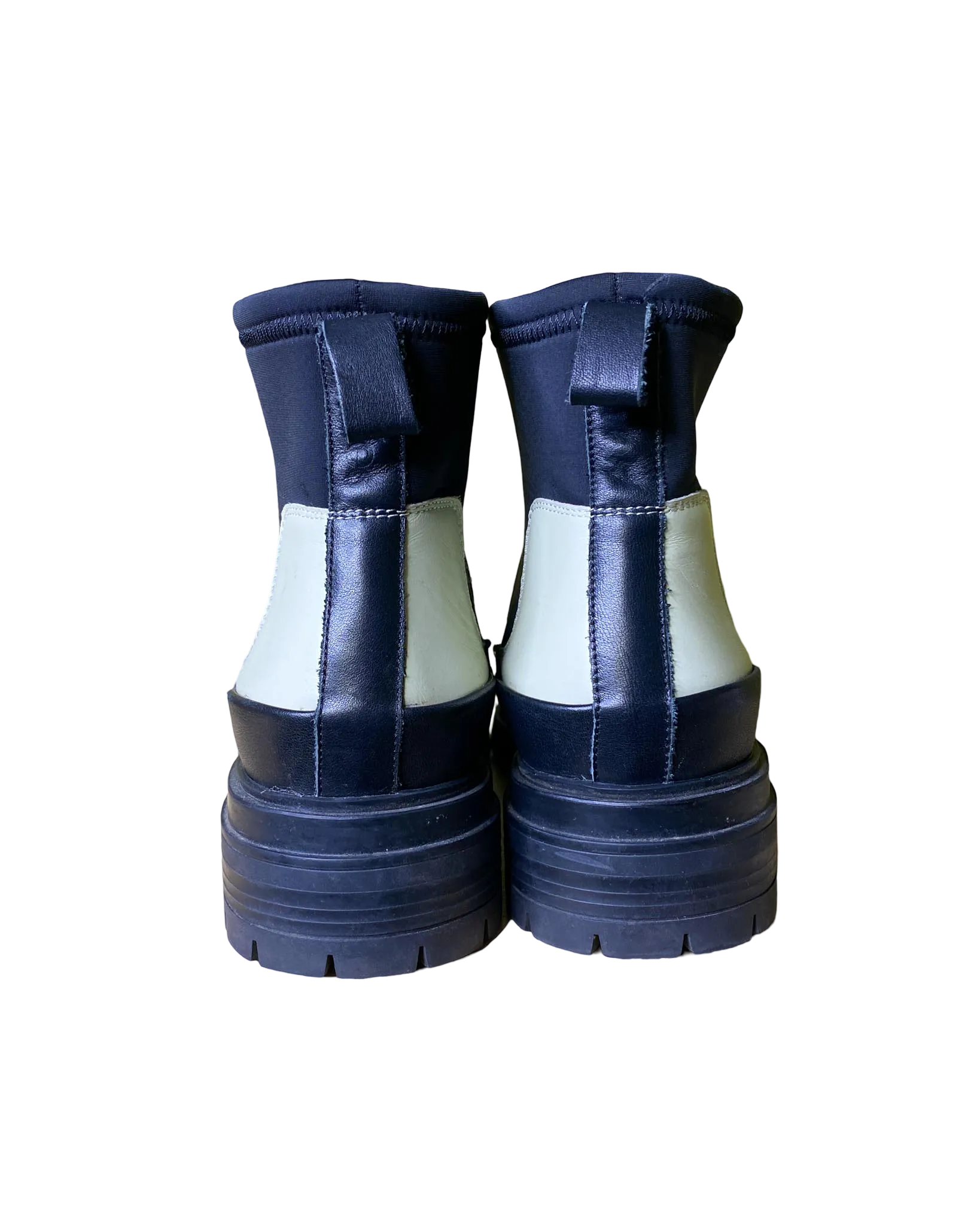 Size 41 | Radical Yes Orion Skies Boots