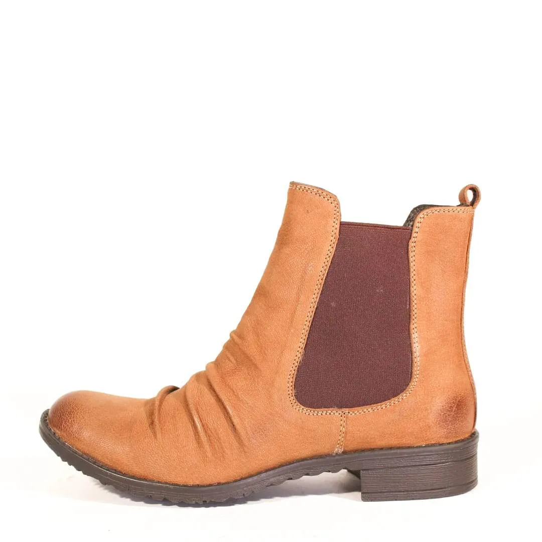 Trail Slouched Booties